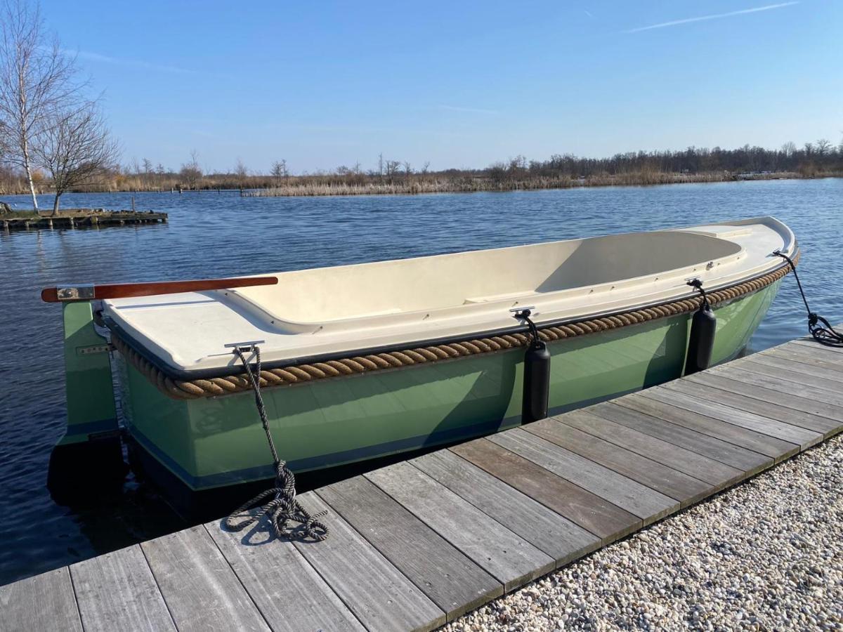 The Lake Inn Nieuwkoop Экстерьер фото